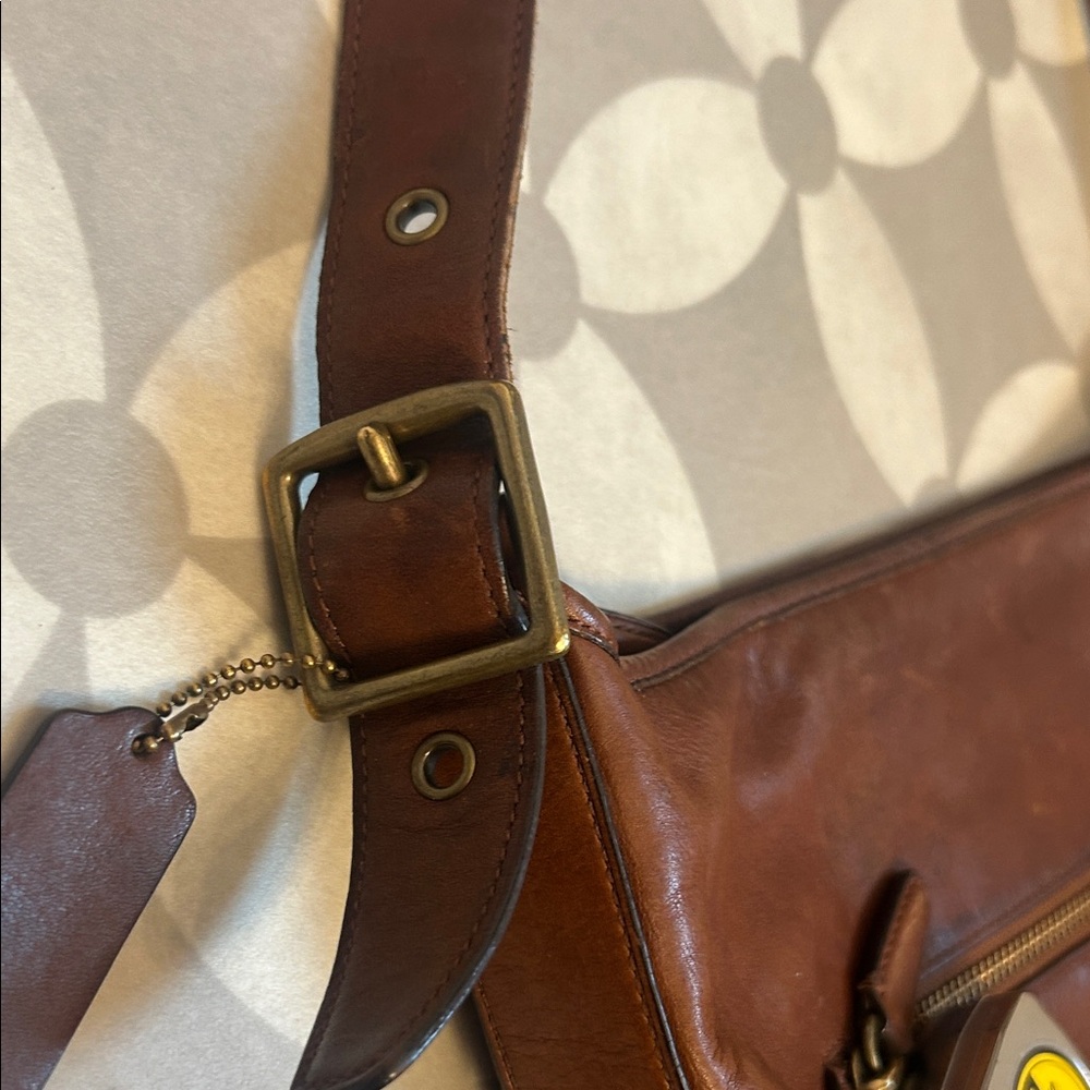 Coach VINTAGE Dark Brown Leather Shoulder Bag - Picture 12 of 13